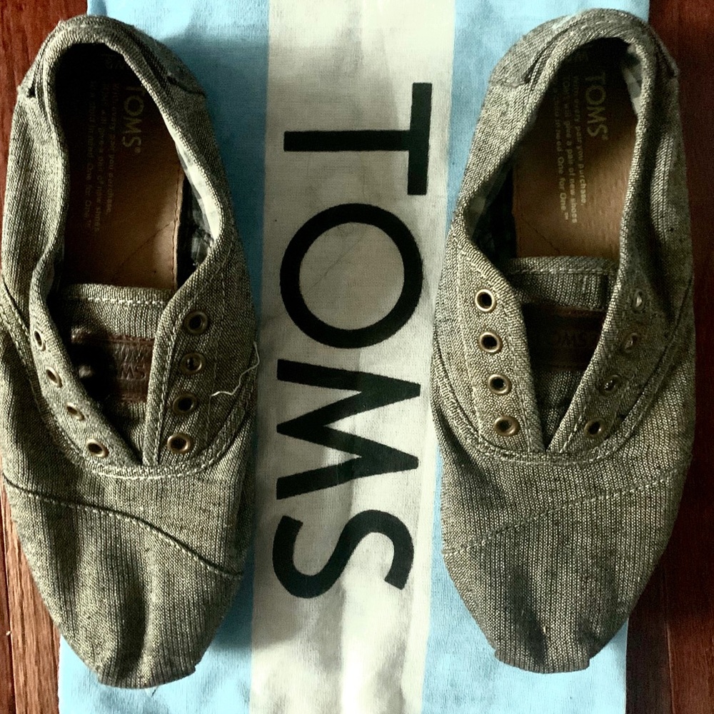 TOMS sneakers